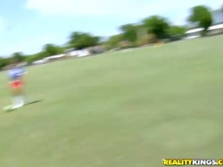 아름다운 축구 players emiliana 회색 과 그녀의 gf