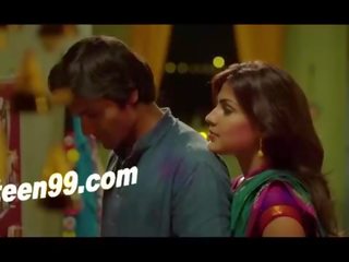 Teen99.com - Indian young woman Reha parking her steady Koron too much in show