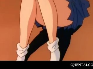 Pořádný hentai bruneta mající špinavý auto xxx klip