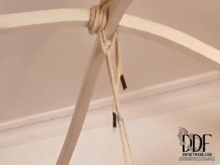 Bledi služkinja dobi kaznovani
