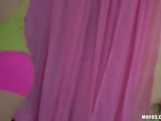 금발의 gf 이다 원기 왕성한 충분히 에 시험 항문의