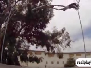 Голям бюст неизплатен мадами опитай frisky fishing