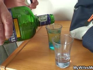 Szőke anyós túrák övé vastag hús