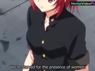 Mademoiselle 做 到 穿 嬌媚 衣服