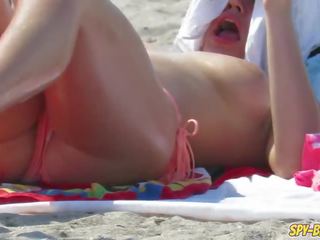 Lustful Amateur Big Boobs Teens Voyeur Beach vid
