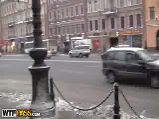 Плячка чукане чукане чукане и цици видео в а смяна стая