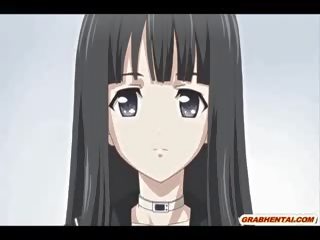 Gjoksmadhe hentai bashkëarsimim merr shoved dildo dhe dorë deri derdhje jashtë