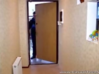 Flirting ととも​​に a 合計 ストレンジャー のような その この 素晴らしいです ティーン