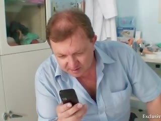 Foxy blond lassie uly am gyno checkup