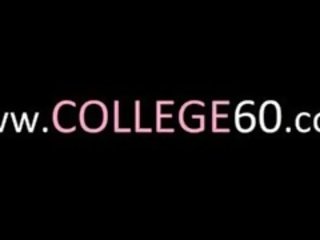 フォーサム 若い 学生の クソ で モーテル