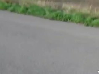 Zuzana pantat/ punggung mengoyakkan dan menerima yang air mani pada muka /facial