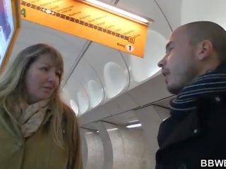 脂肪 女儿 享受 公鸡 在 她的 屄
