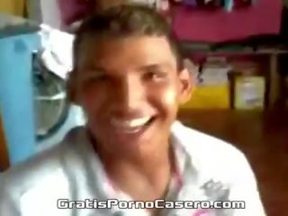 啦 prima y su primer 視頻 casero | 闕 buenos angulos graba 埃爾 amigo