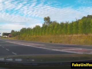 Реален британски на открито аматьори cockriding полицай