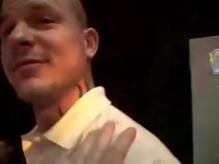 金发 脱衣舞娘 去 家 到 咂 他的 manhood 和 得到 的阴户 性交