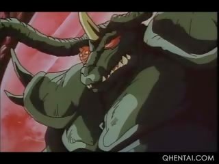 Hentai pouco escrava fica calvo quim esmagado com um bastão