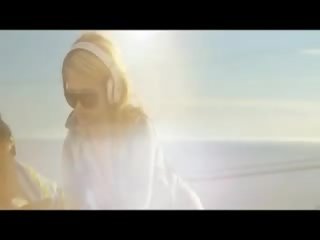 Poletje ljubezen na na plaža v umetnost erotika