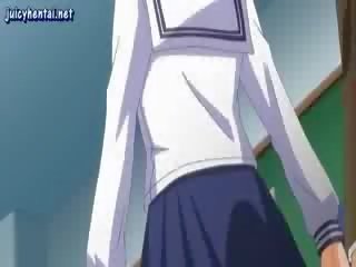 Modele manga femme fatale izpaužas ieskrūvē augšup