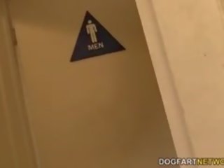 Джеси волт чука а случаен черни петър