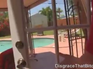 Ito stripling pangangailangan a plan upang panunukso kaniya first-rate 22 yo. kapit-bahay