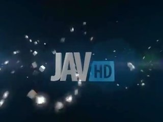 Разхвърлян азиатки slattern изпразване изстрел