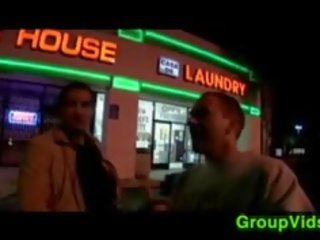 Streetwalker pleasing three cocks in a dört adam