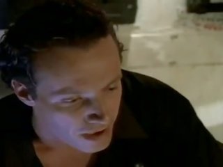 Tërheqës confessions (1996) s3e14 midnight tregon