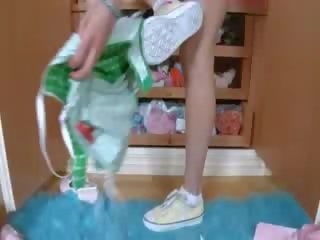 Sange euro daughter in dressing room