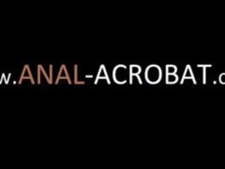 Blond silit acrobat with kasar asshole