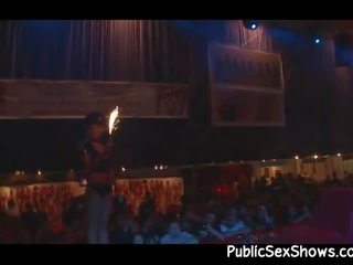 Stupendous 벗기는 사람 노출 떨어져서 상 bike