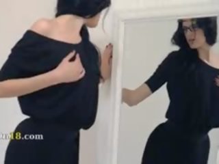 Magnificent 18yo darling undress in front of mirorr
