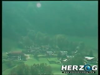 Heidi seviyor bir iyi ve sıcak için trot mountain sikme