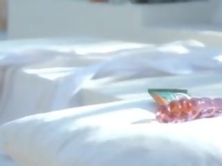 Extremely wow pawadonan toying on a sunbed