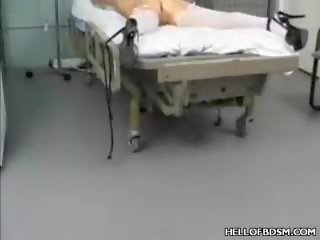 Sadomaso ospedale sculacciare