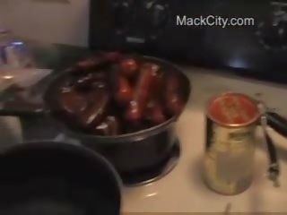 Hood striptiz mov