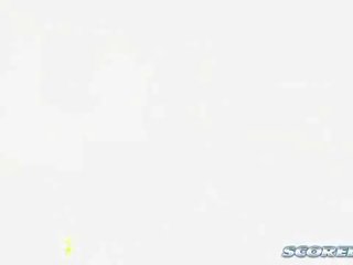 该 阿什利 圣人 ellison 访问
