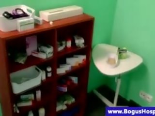 Mjekësore i durueshëm mbulua me mjekët spermë