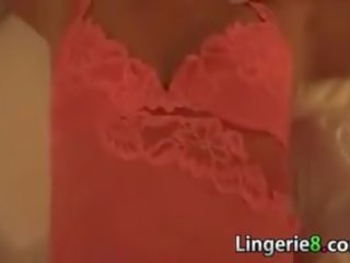 호색의 두 빌어 먹을 포