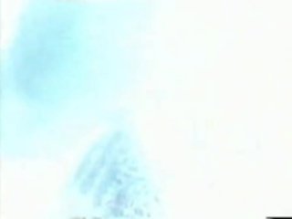 女の子 入手する 記録されました 同時に メイキング アウト 上の ザ· フロア