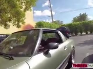 枯瘦 宾博 咂 公鸡 内 该 汽车