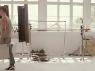 巨乳 藝術 coitus 在 該 後台