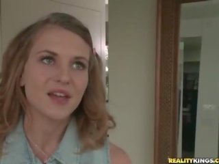 年輕 女朋友 kasey 追 挑 向上 她的 老師