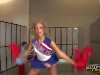 かわいい ブロンド ティーン チアリーダー 会話 ととも​​に 彼女の 教師