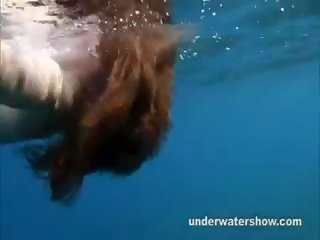 Perky nastya nglangi mudo in the sea