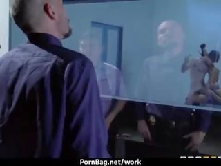 大 titted 办公室 摩洛伊斯兰解放阵线 乱搞 在 工作 7
