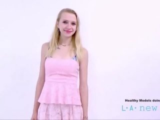 Ýaşlar supermodel swallows gutarmak at kino düşmek barlamak