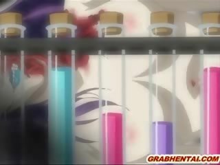 Japonská hentai teenager pití připojenými opčními