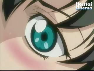 Rinnakas hentai stunner saab alandust sisse a avalik wc
