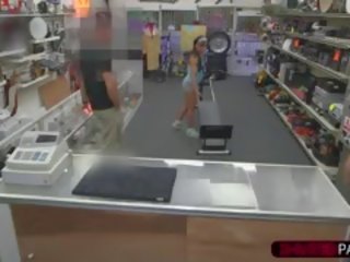 Путка плюс гимнастически салон equipment equals пари в брой