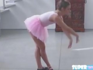 Невеликої в розмір кессіді любить великий джонсон